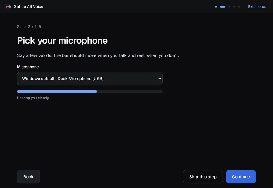 Step 2 of 5: the microphone list and a level bar that moves when you talk